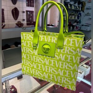 Versace NWOT Neon Green Logo Tote 👜 logomania Versace tote! Excellent
